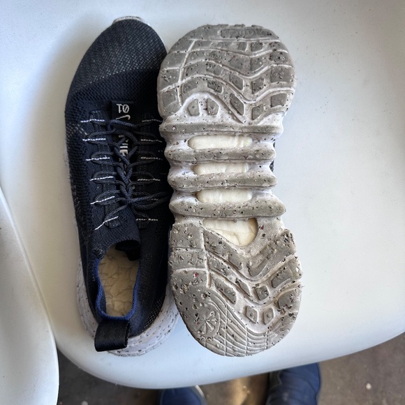 Nike Space Hippie 01 sneaker in the Black/Off - Picture 4 of 5